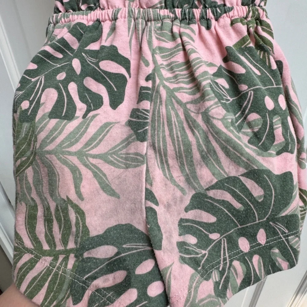 The Children's Place 3T Girls Pink and Gray Leaf Tropical Romper